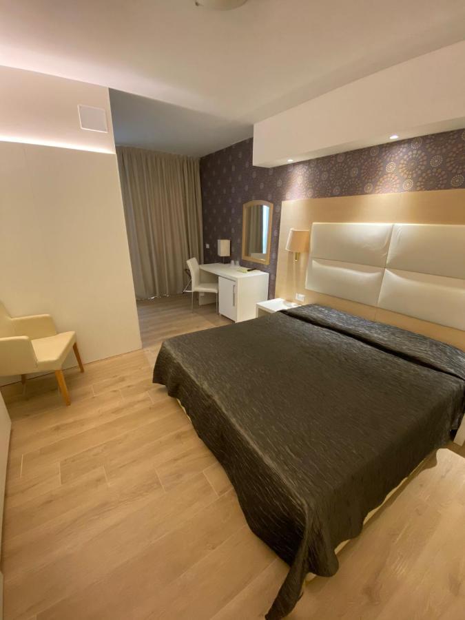 Hotel Conca Verde Λινιάνο Σαμπιαντόρο Εξωτερικό φωτογραφία