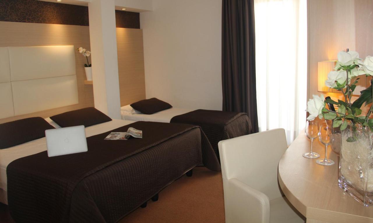 Hotel Conca Verde Λινιάνο Σαμπιαντόρο Εξωτερικό φωτογραφία